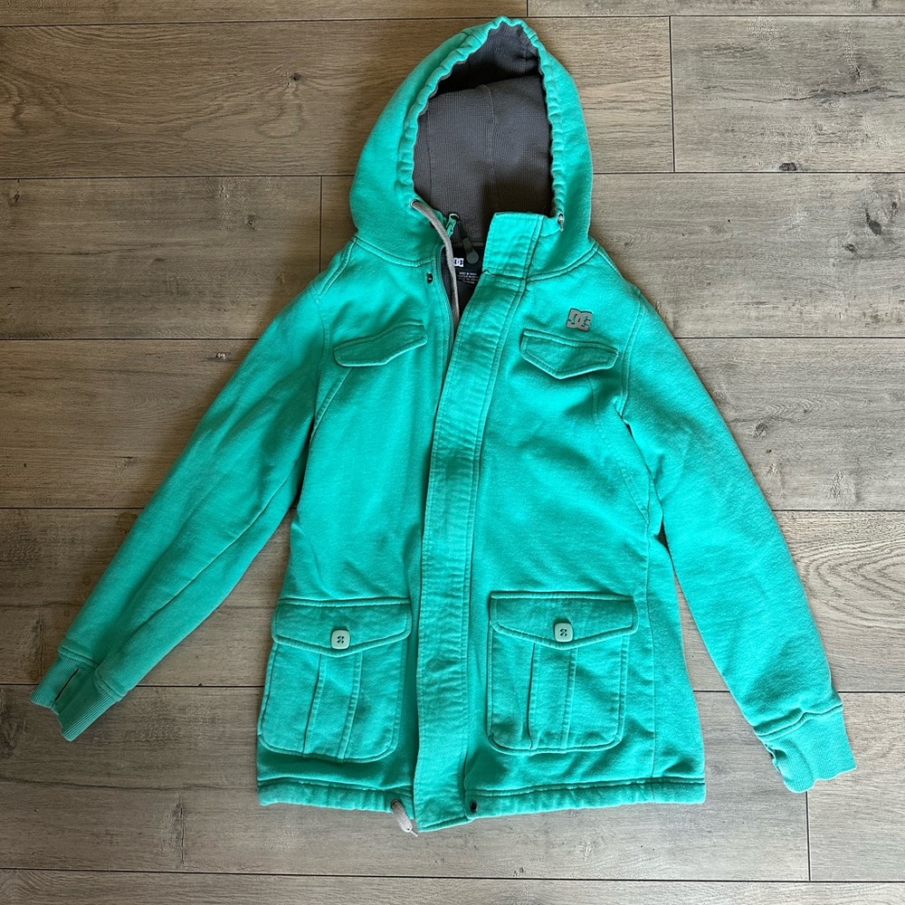 DC hoodie size med